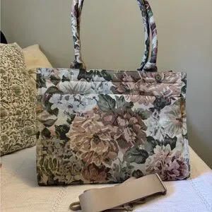BEIS the book tote in vintage floral